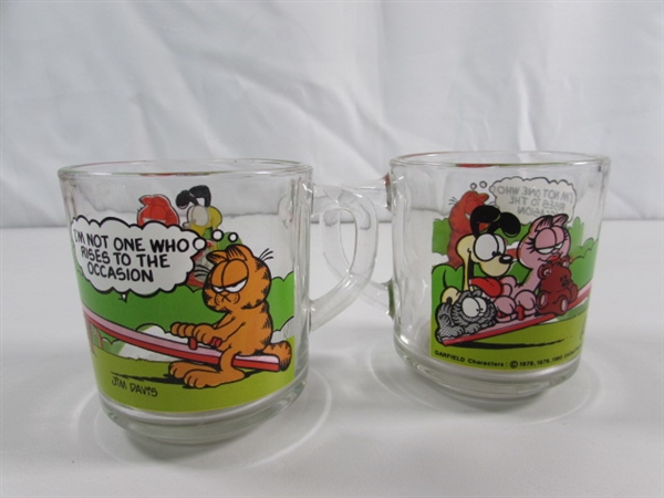 8 - VINTAGE 1978/80 GARFIELD MUGS