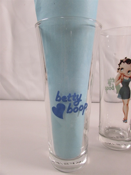 VINTAGE BETTY BOOP FLARED HI-BALL GLASSES