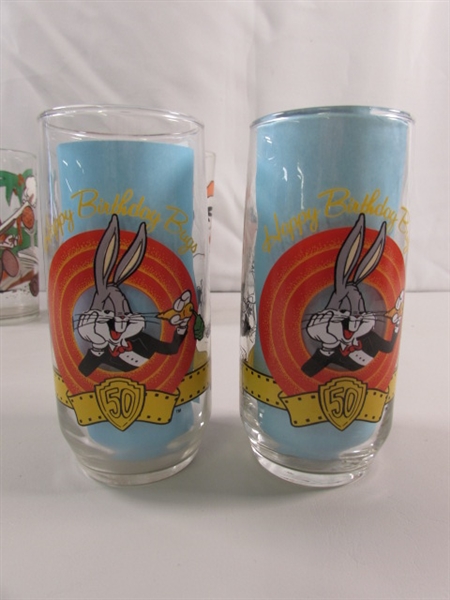 LOONEY TUNES & DINOSAUR GLASSES, JELLY GLASSES & MORE