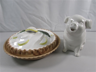 LIDDED PIE PLATE & PIG PITCHER