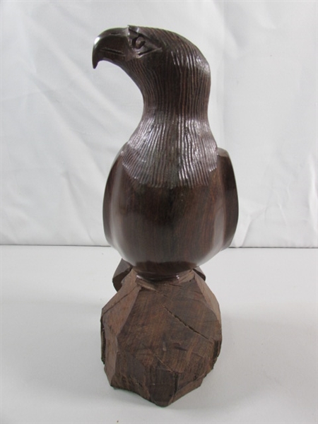 CARVED EAGLE IRONWOOD STATUE