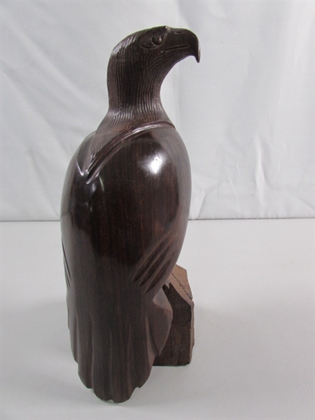 CARVED EAGLE IRONWOOD STATUE