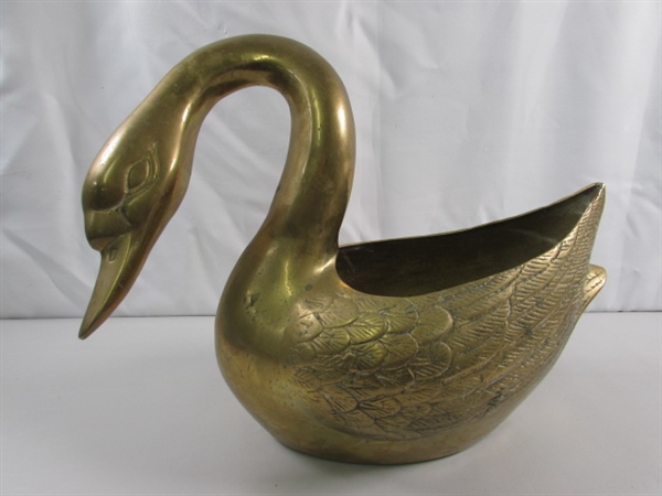 LARGE BRASS SWAN PLANTER STATUE