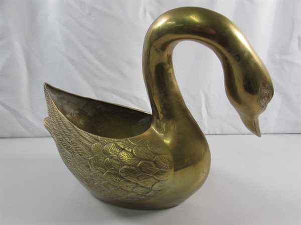 LARGE BRASS SWAN PLANTER STATUE