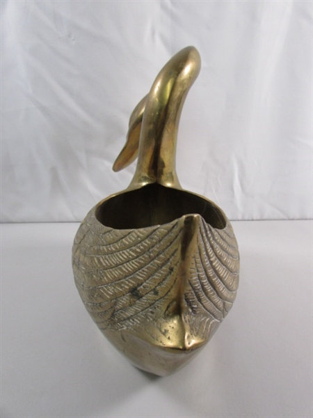 LARGE BRASS SWAN PLANTER STATUE