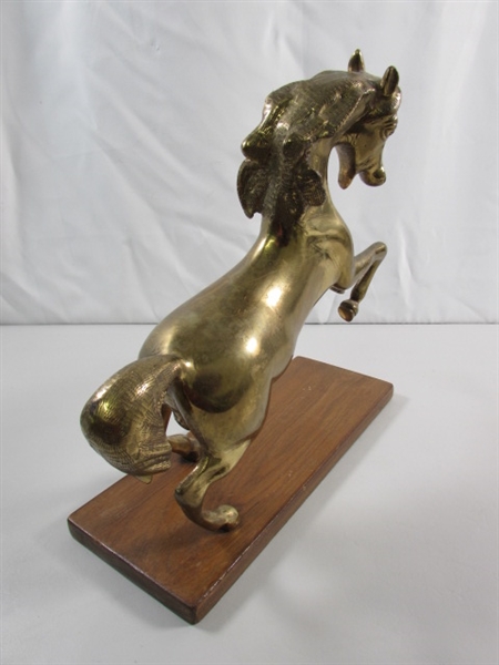 BRASS HORSE STATUE ON WOOD BASE