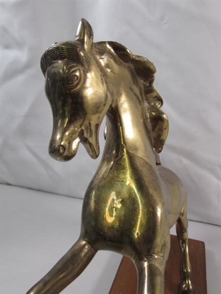 BRASS HORSE STATUE ON WOOD BASE