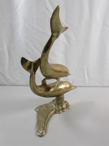 VINTAGE BRASS SCULPTURE OF 2 SWIMMING DOLPHINS