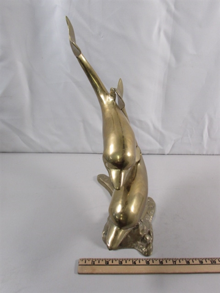 VINTAGE BRASS SCULPTURE OF 2 SWIMMING DOLPHINS