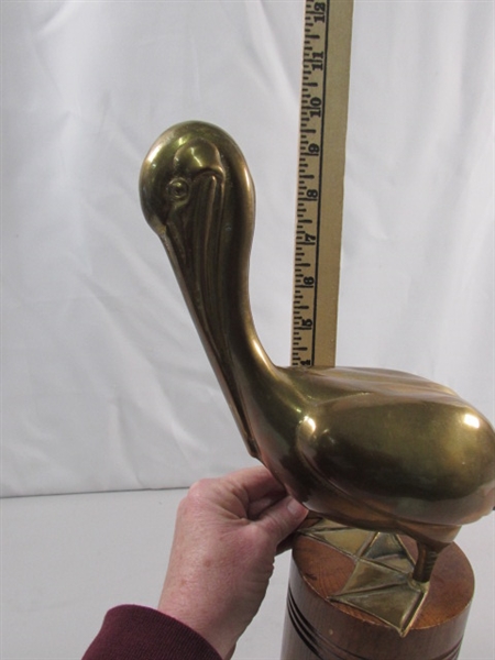 VINTAGE BRASS PELICAN SCULPTURE ON WOODEN POST