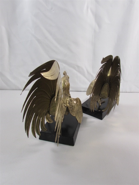 PAIR OF VINTAGE BRASS ROOSTER SCULPTURES