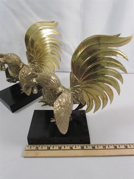 PAIR OF VINTAGE BRASS ROOSTER SCULPTURES