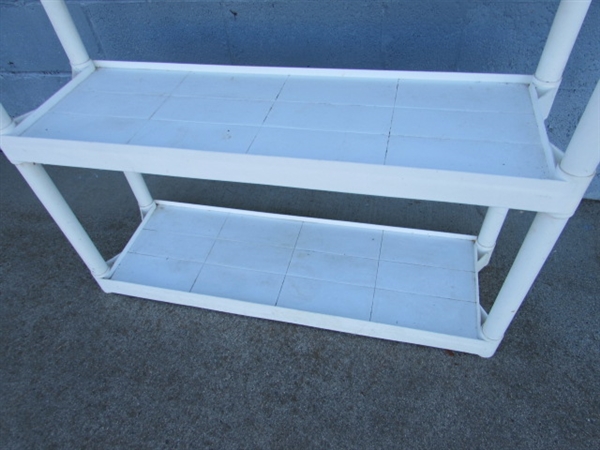 4-TIER PLASTIC SHELVING UNIT