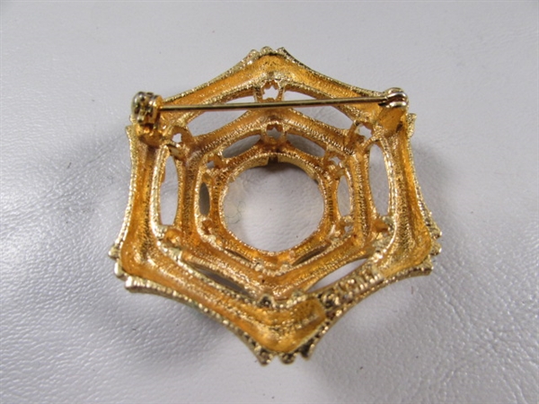 2 VINTAGE BROOCHES W/MATCHING CLIP-ON STYLE EARRINGS