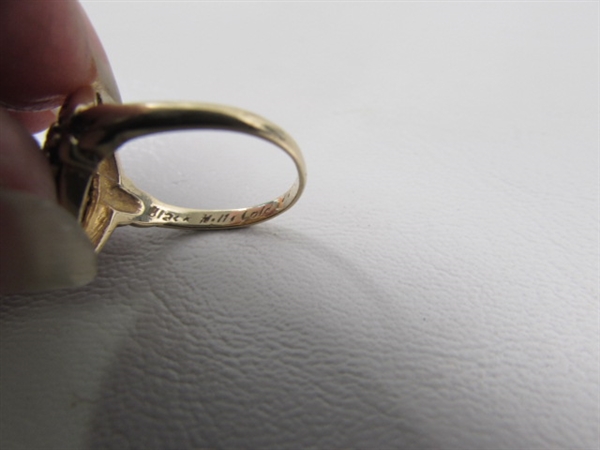 10 KT BLACK HILLS GOLD RING - SIZE 6.5
