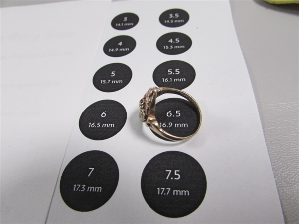 10 KT BLACK HILLS GOLD RING - SIZE 6.5