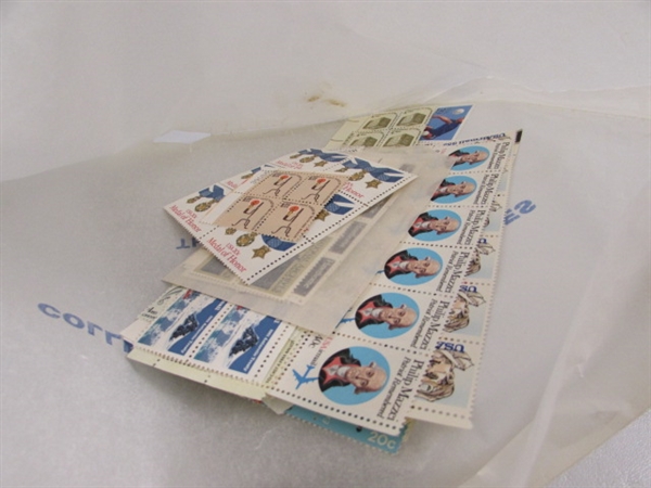 LARGE COLLECTION OF UNUSED US POSTAGE STAMP BLOCKS & SOME SINGLES - MNH