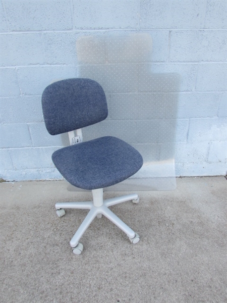 OFFICE CHAIR & PROTECTIVE CARPET MAT