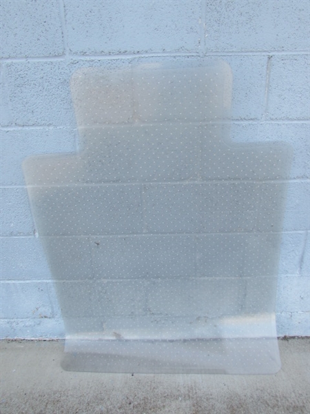 OFFICE CHAIR & PROTECTIVE CARPET MAT