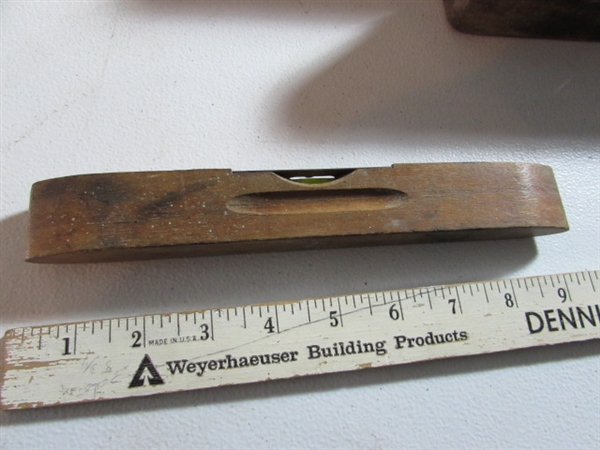 6 VINTAGE WOOD LEVELS