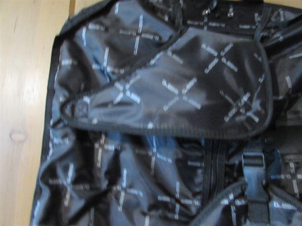 NRA SUITCASE AND TRAVELBAG