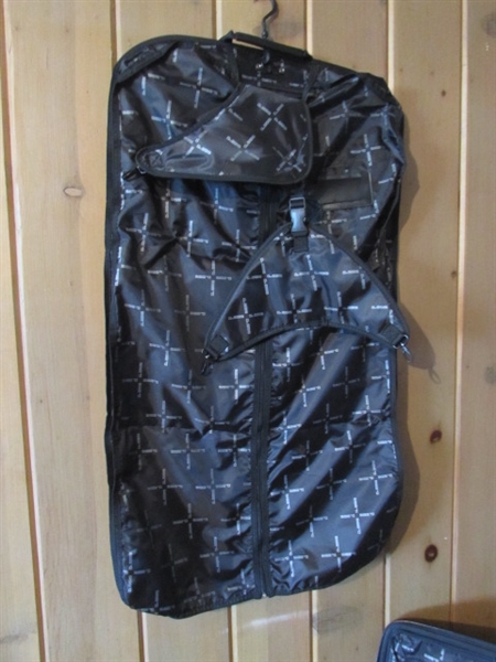 NRA SUITCASE AND TRAVELBAG