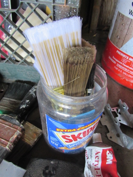 ASSORTMENT OF HOUSEHOLD MAINTENANCE SUPPLIES