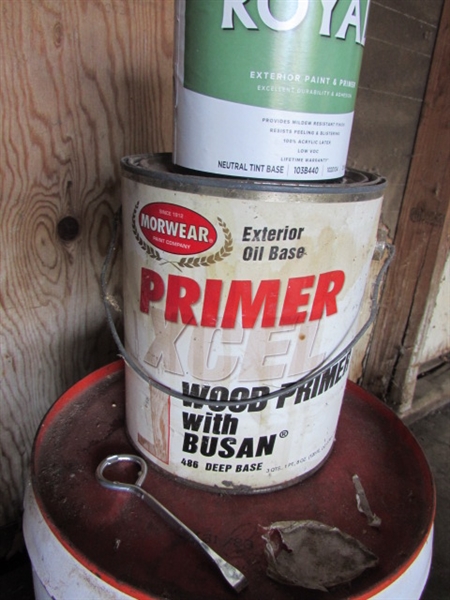 ASSORTMENT OF HOUSEHOLD MAINTENANCE SUPPLIES