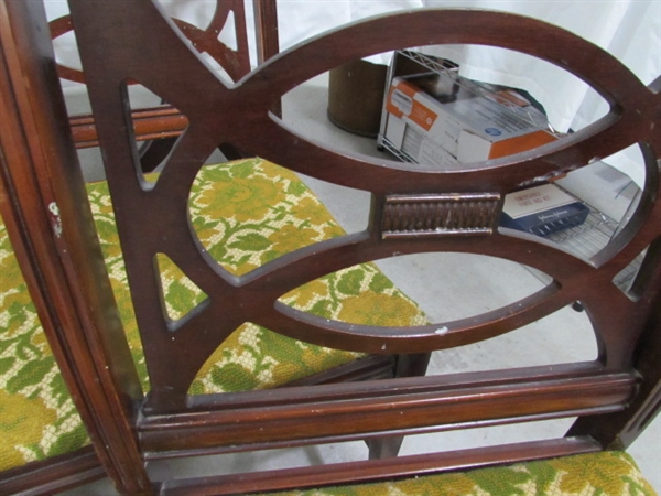 4 VINTAGE MAHOGANY DINING CHAIRS