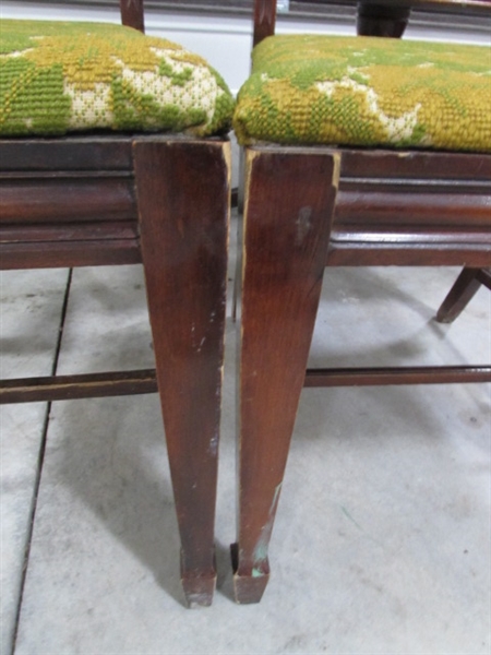 4 VINTAGE MAHOGANY DINING CHAIRS