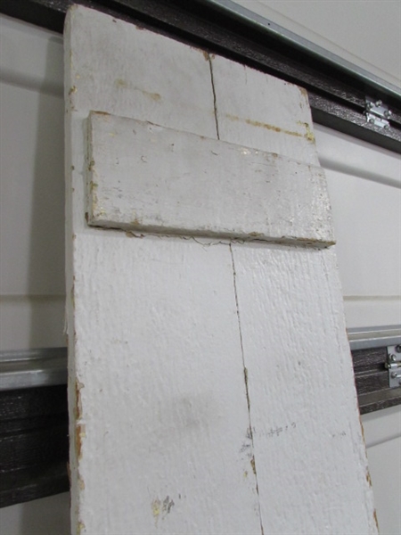 VINTAGE/ANTIQUE DOORS W/HARDWARE