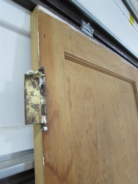 VINTAGE/ANTIQUE DOORS W/HARDWARE