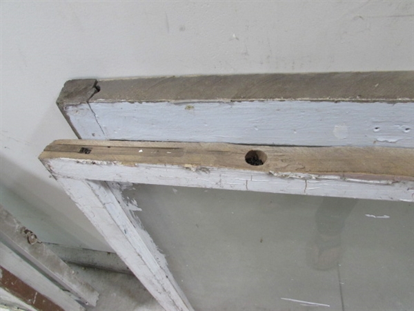 5 VINTAGE SINGLE PANE WOOD FRAME WINDOWS