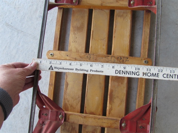 VINTAGE HAWTHORNE FLEXIBLE FLYER SLED