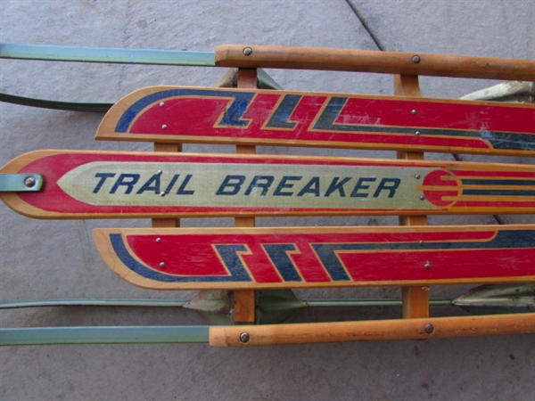 VINTAGE TRAIL BREAKER SLED