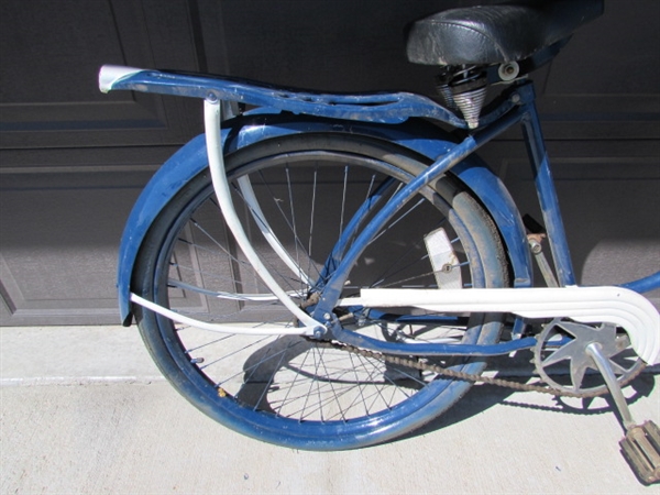 VINTAGE 1940'S 26 LADIES HAWTHORNE BICYCLE