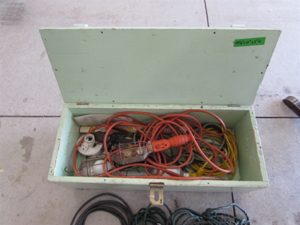 WOODEN STORAGE BOX W/EXTENSION CORDS & DROP/SHOP LIGHTS