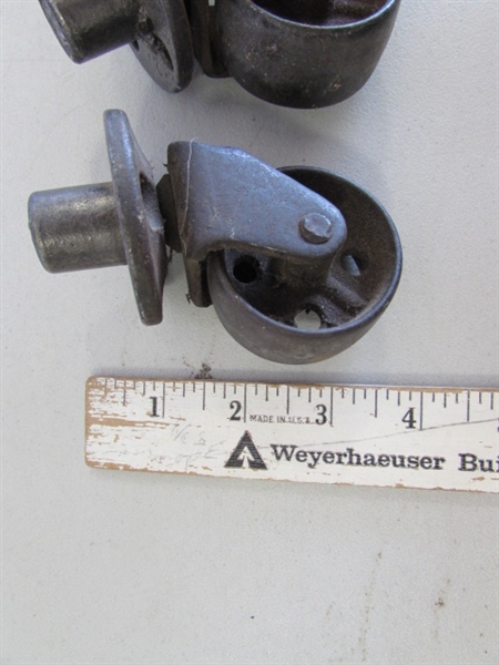 2 SETS OF 4 METAL CASTORS
