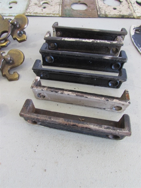 VINTAGE SWITCH PLATES & DRAWER PULLS