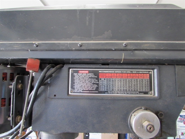 CRAFTSMAN 17 3/4 HP 16-SPEED FLOOR STANDING DRILL PRESS