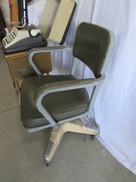 VINTAGE TYPEWRITER CART, TYPEWRITER & 2 DESK CHAIRS