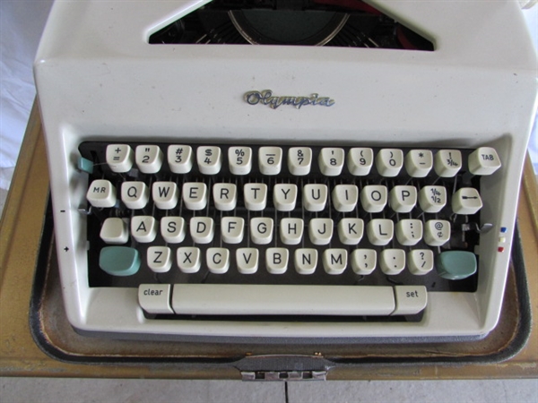 VINTAGE TYPEWRITER CART, TYPEWRITER & 2 DESK CHAIRS