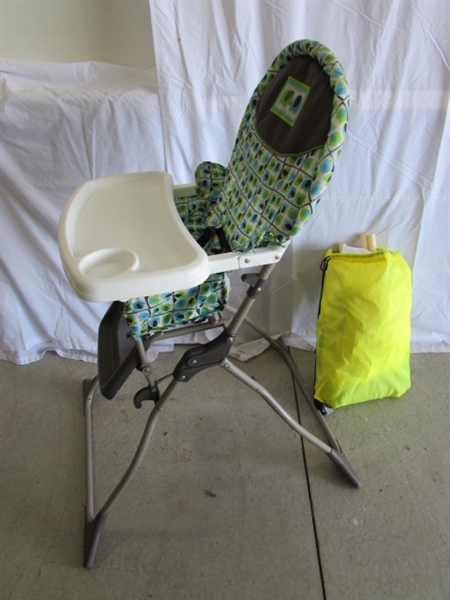 FOLDING HIGH CHAIR & KIDS TEEPEE TENT