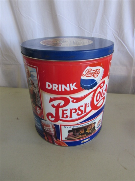 PEPSI-COLA TINS, TRAY & PLASTIC CRATE