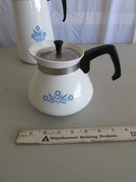 CORNING WARE TEAPOT, PERCOLATOR & HEATING BASE