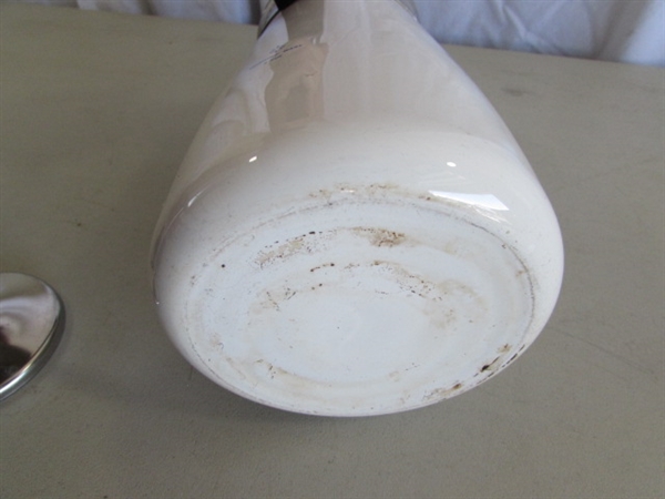 CORNING WARE TEAPOT, PERCOLATOR & HEATING BASE