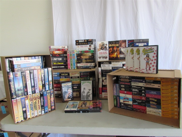 LARGE COLLECTION OF 100+ VHS MOVIES
