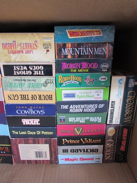 LARGE COLLECTION OF 100+ VHS MOVIES