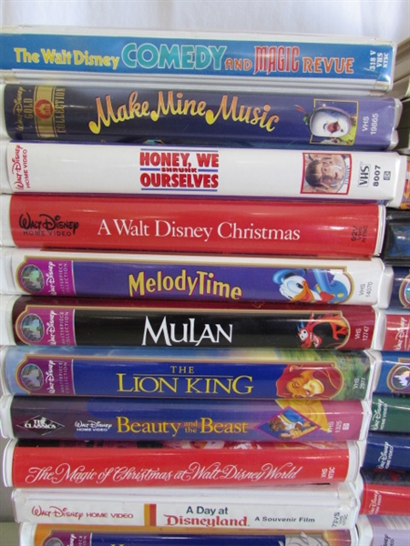 COLLECTION OF DISNEY VHS & PANASONIC VCR W/REMOTE