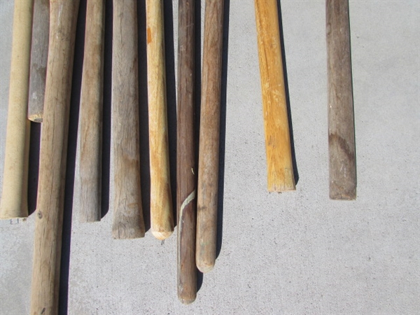LARGE COLLECTION OF WOODEN HANDLES